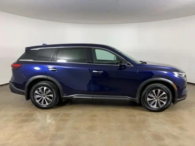 2022 INFINITI QX60 PURE