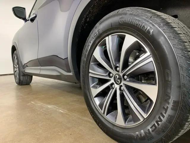 2022 INFINITI QX60 PURE
