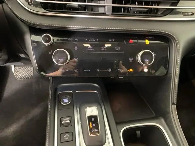 2022 INFINITI QX60 PURE
