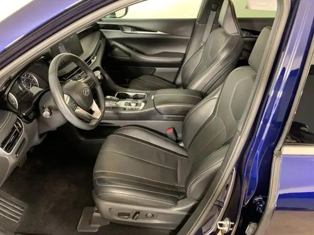 2022 INFINITI QX60 PURE