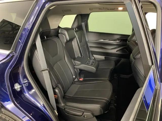 2022 INFINITI QX60 PURE