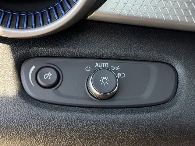 2026 Chevrolet Trax FWD LS