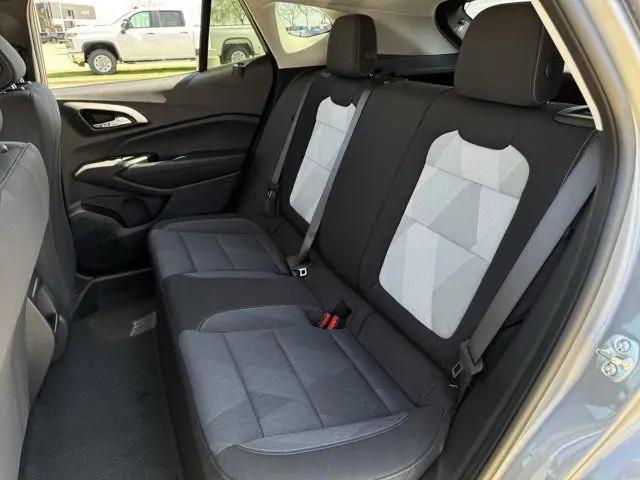 2026 Chevrolet Trax FWD LS