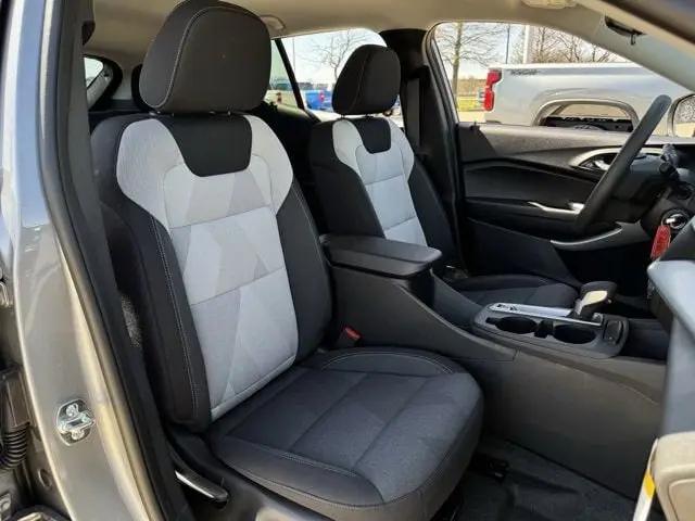 2026 Chevrolet Trax FWD LS