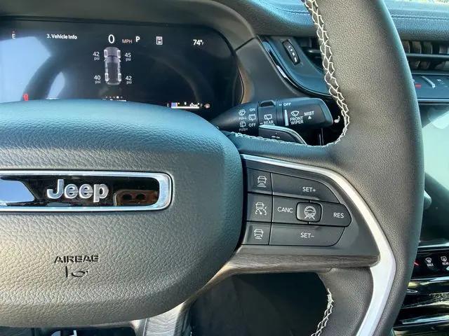 2026 Jeep Grand Cherokee Altitude 4x4