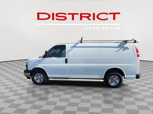 2020 GMC Savana Cargo RWD 2500 Regular Wheelbase Work Van