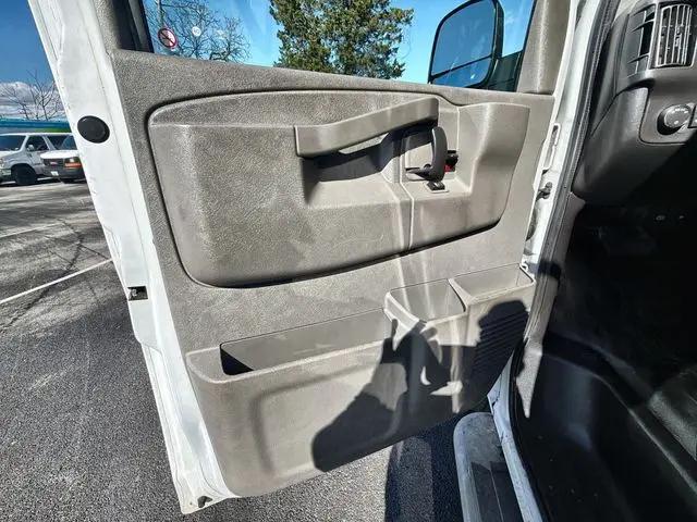 2020 GMC Savana Cargo RWD 2500 Regular Wheelbase Work Van