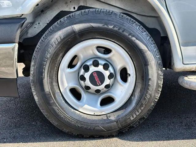 2020 GMC Savana Cargo RWD 2500 Regular Wheelbase Work Van