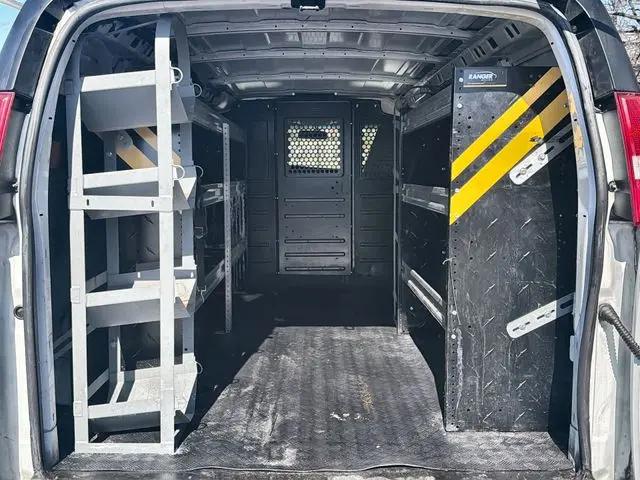 2020 GMC Savana Cargo RWD 2500 Regular Wheelbase Work Van