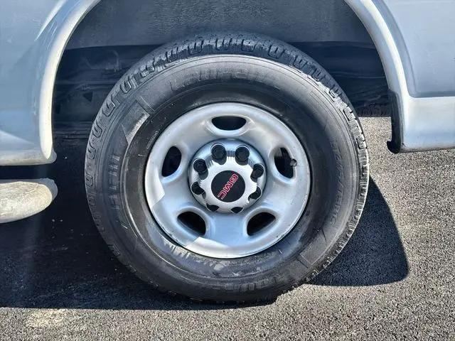 2020 GMC Savana Cargo RWD 2500 Regular Wheelbase Work Van