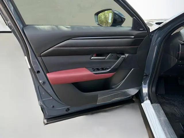 2026 Mazda CX-50 Hybrid Premium Plus