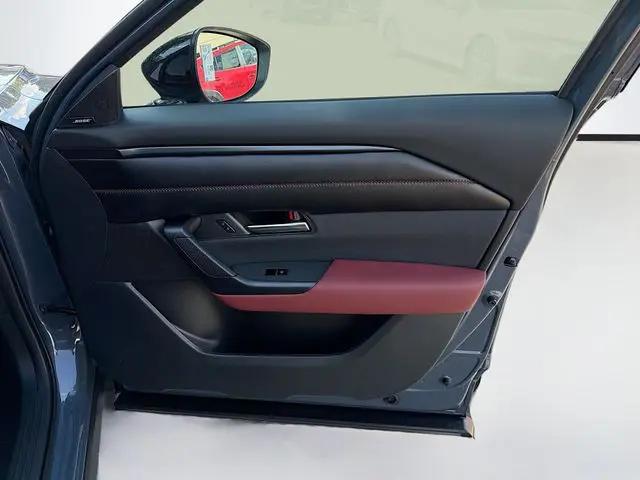 2026 Mazda CX-50 Hybrid Premium Plus