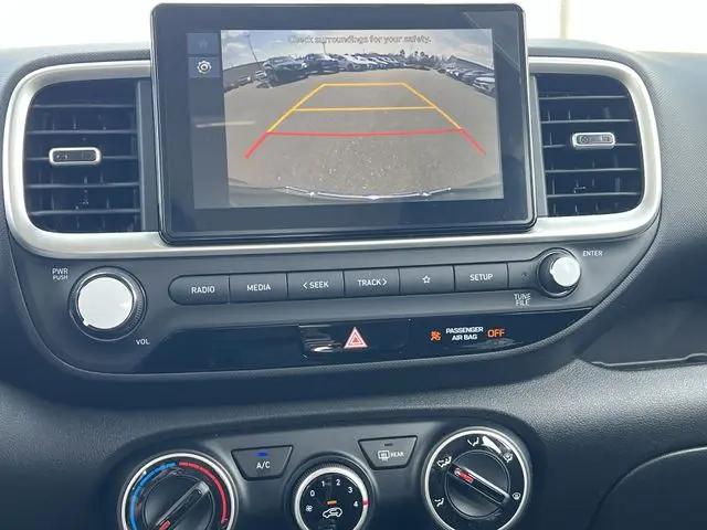 2026 Hyundai Venue SE