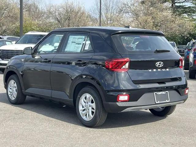 2026 Hyundai Venue SE