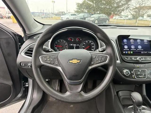 2023 Chevrolet Malibu FWD 1FL