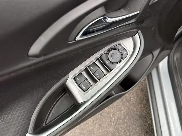 2023 Chevrolet Malibu FWD 1FL