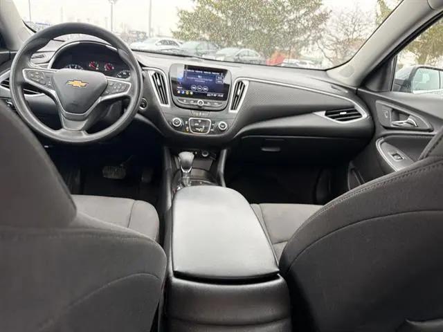 2023 Chevrolet Malibu FWD 1FL