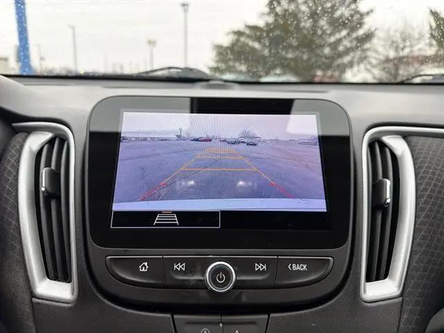 2023 Chevrolet Malibu FWD 1FL