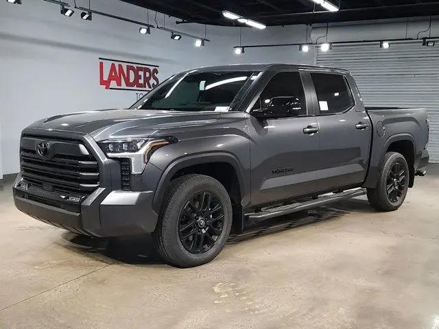 2026 Toyota Tundra Limited CrewMax 5.5' Bed