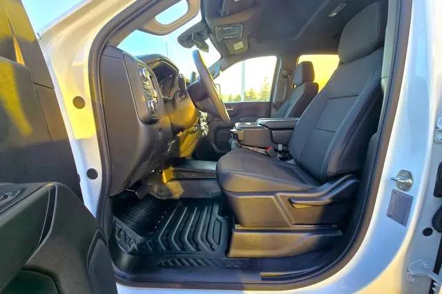 2026 GMC Sierra 2500HD Double Cab, Long Bed, Pro, RWD