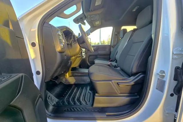 2026 GMC Sierra 2500HD Double Cab, Long Bed, Pro, RWD
