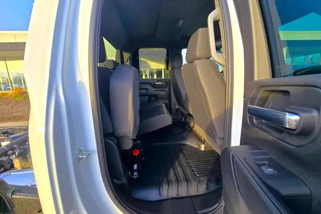 2026 GMC Sierra 2500HD Double Cab, Long Bed, Pro, RWD