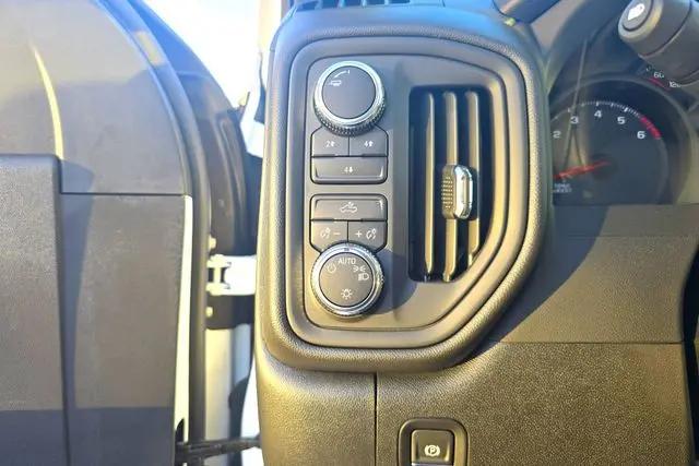 2026 GMC Sierra 2500HD Double Cab, Long Bed, Pro, RWD