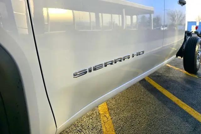 2026 GMC Sierra 2500HD Double Cab, Long Bed, Pro, RWD