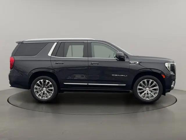 2023 GMC Yukon 4WD Denali