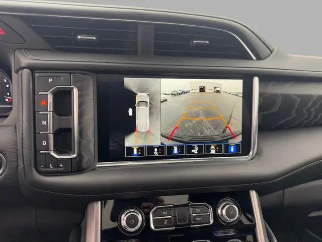 2023 GMC Yukon 4WD Denali