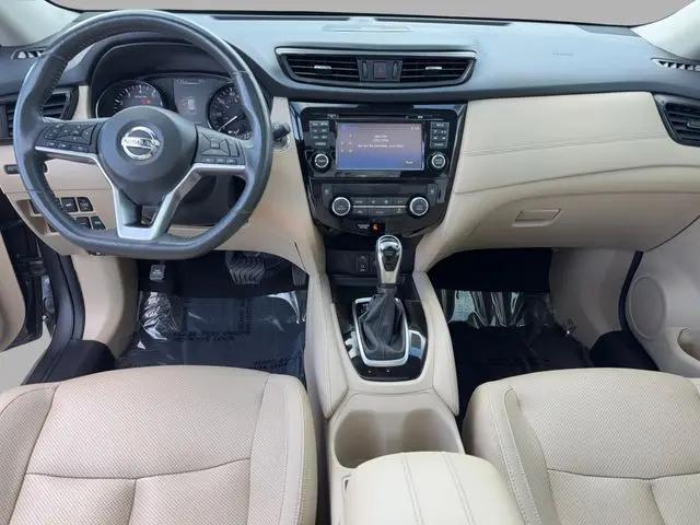 2017 Nissan Rogue SL