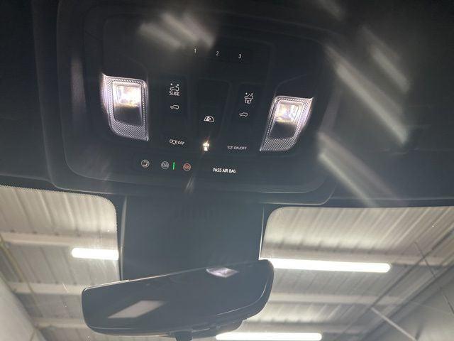 2023 GMC Sierra 1500 4WD Crew Cab Short Box AT4X