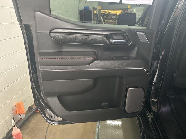 2023 GMC Sierra 1500 4WD Crew Cab Short Box AT4X
