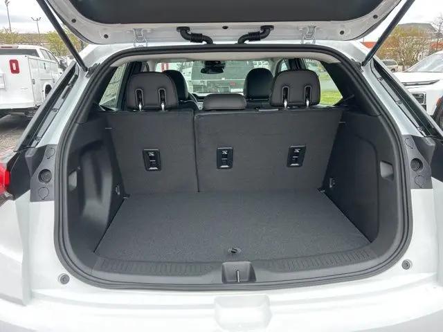 2027 Chevrolet Bolt RS FWD