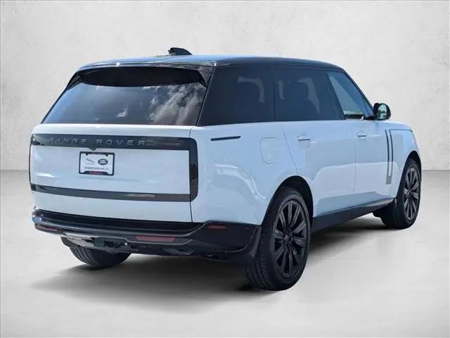 2026 Land Rover Range Rover P400 SE 7 Seat