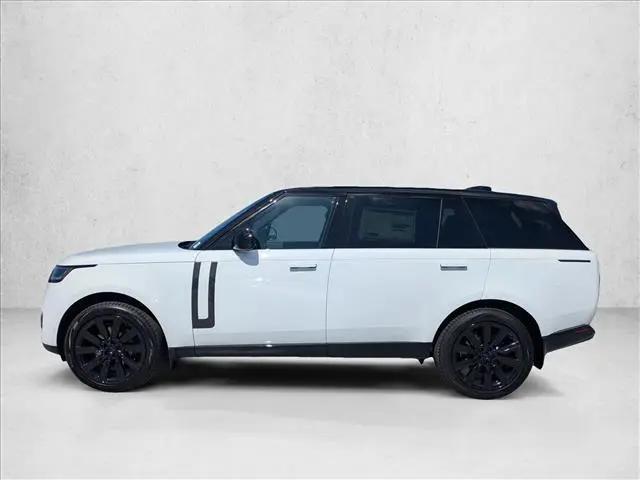2026 Land Rover Range Rover P400 SE 7 Seat