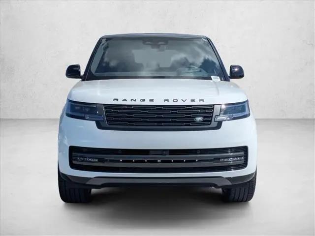 2026 Land Rover Range Rover P400 SE 7 Seat