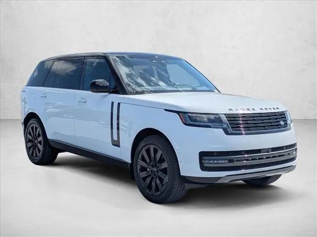 2026 Land Rover Range Rover P400 SE 7 Seat