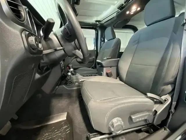 2022 Jeep Wrangler Willys 4x4