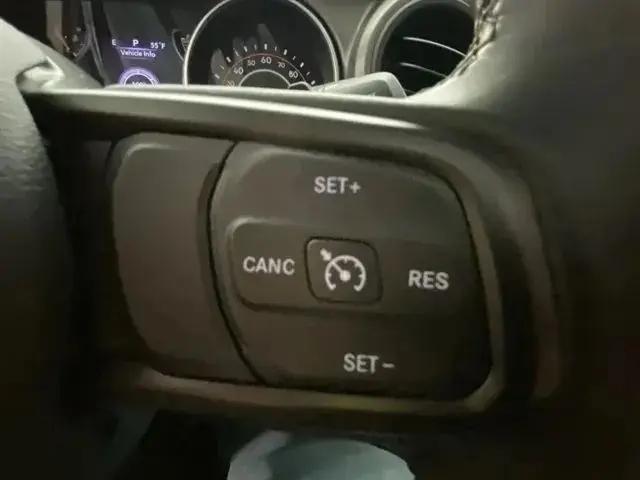 2022 Jeep Wrangler Willys 4x4