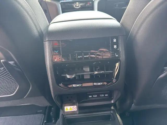 2026 Jeep Grand Cherokee L Limited 4x2