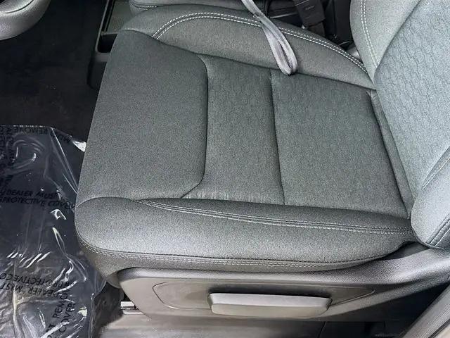 2026 Ram 1500 Warlock Crew Cab 4x4 5'7" Box