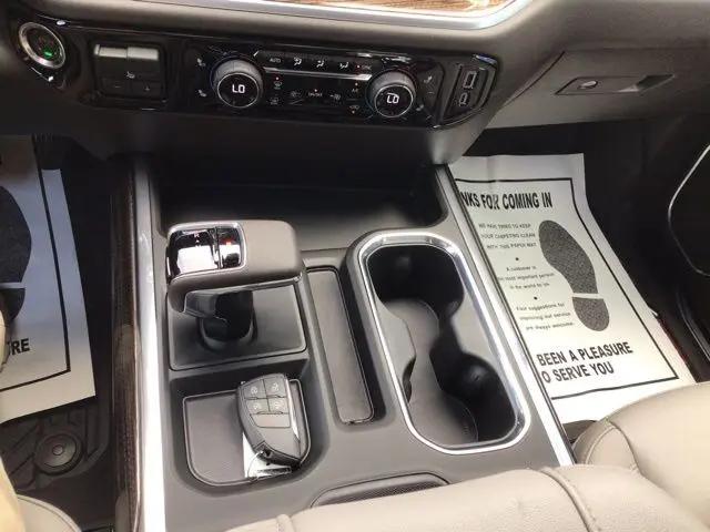 2026 Chevrolet Silverado 1500 4WD Crew Cab Short Bed RST