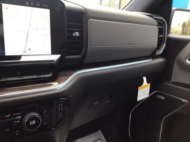 2026 Chevrolet Silverado 1500 4WD Crew Cab Short Bed RST