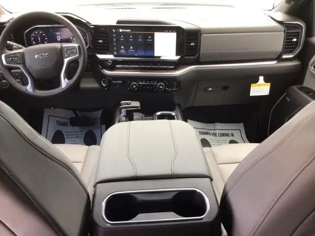 2026 Chevrolet Silverado 1500 4WD Crew Cab Short Bed RST