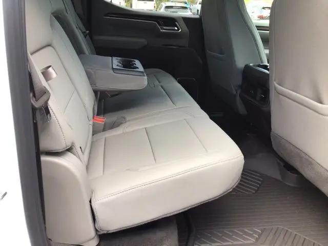 2026 Chevrolet Silverado 1500 4WD Crew Cab Short Bed RST