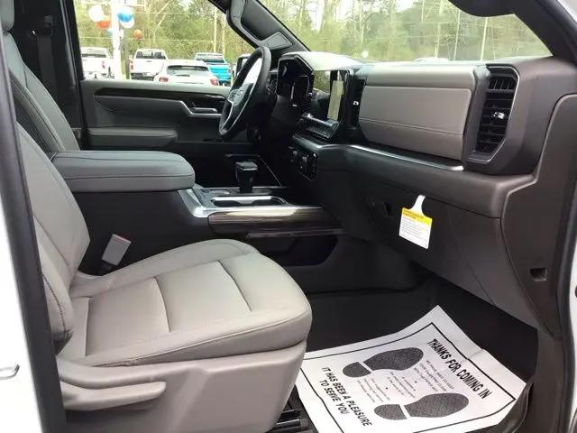 2026 Chevrolet Silverado 1500 4WD Crew Cab Short Bed RST