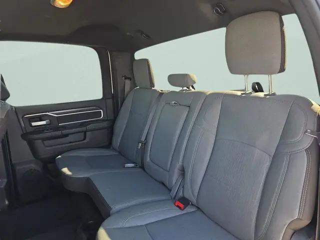 2024 Ram 3500 Big Horn Crew Cab 4x4 8' Box