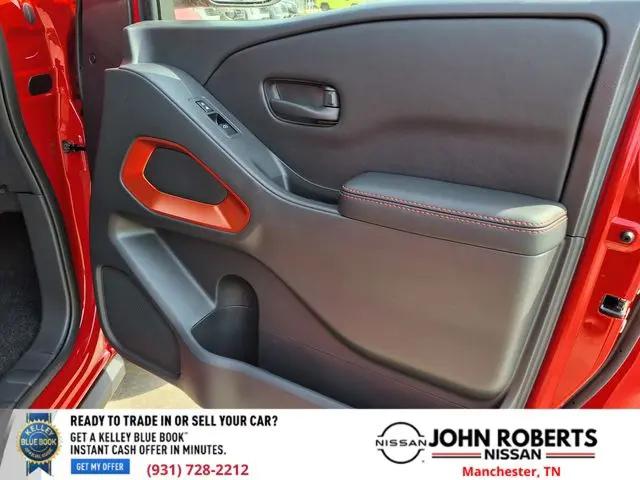 2026 Nissan Frontier Crew Cab PRO-4X 4x4