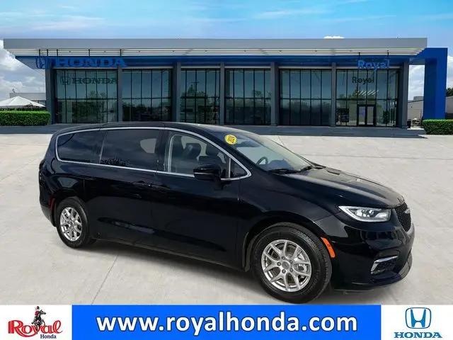 2024 Chrysler Pacifica Touring L for sale in Metairie, LA